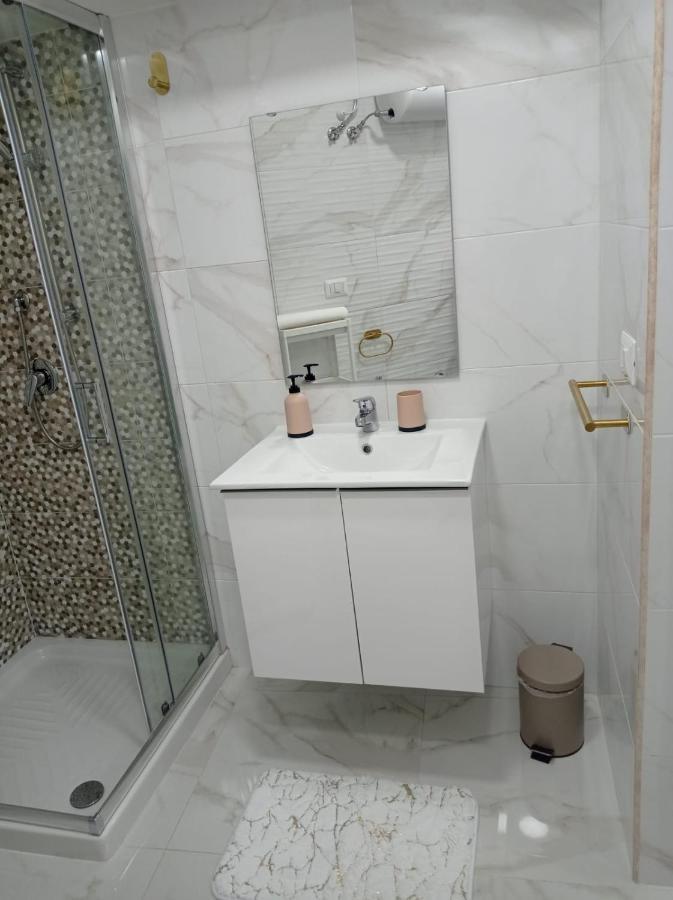 Dea'S Home Napoli Bagian luar foto