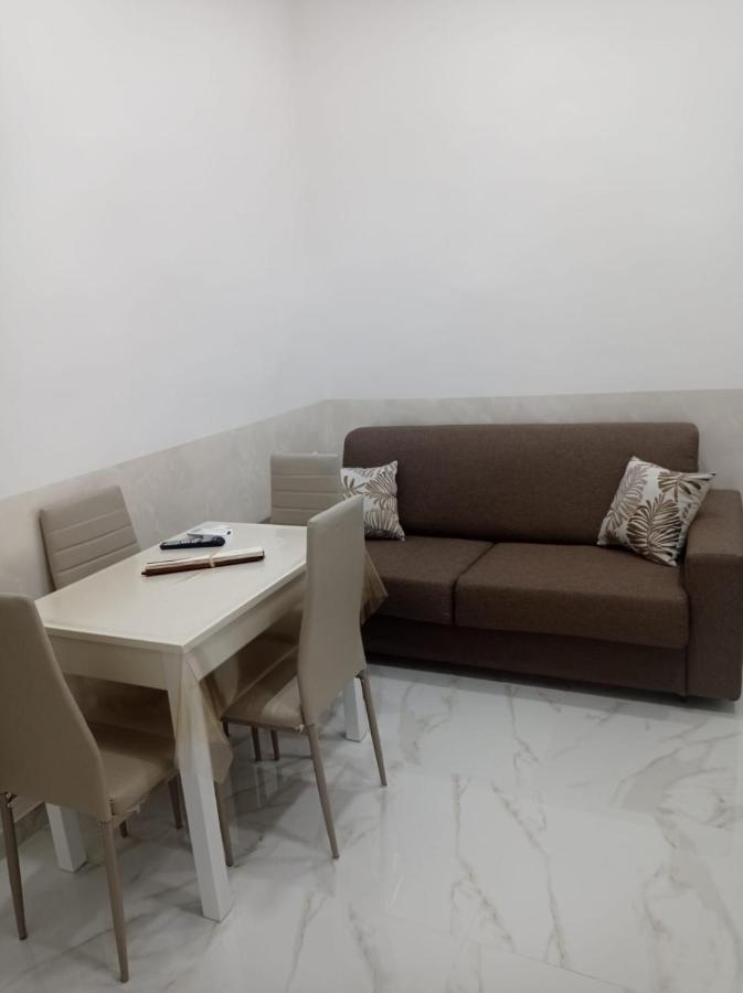 Dea'S Home Napoli Bagian luar foto