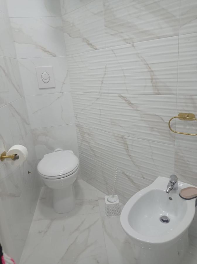 Dea'S Home Napoli Bagian luar foto