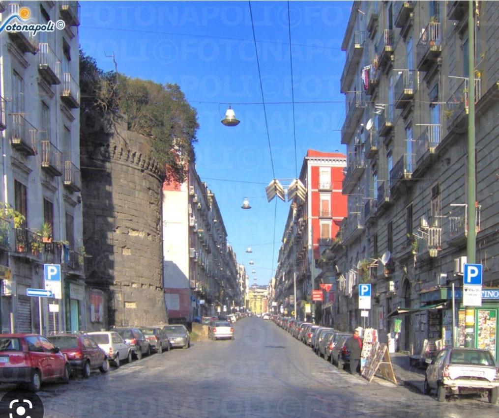 Dea'S Home Napoli Bagian luar foto